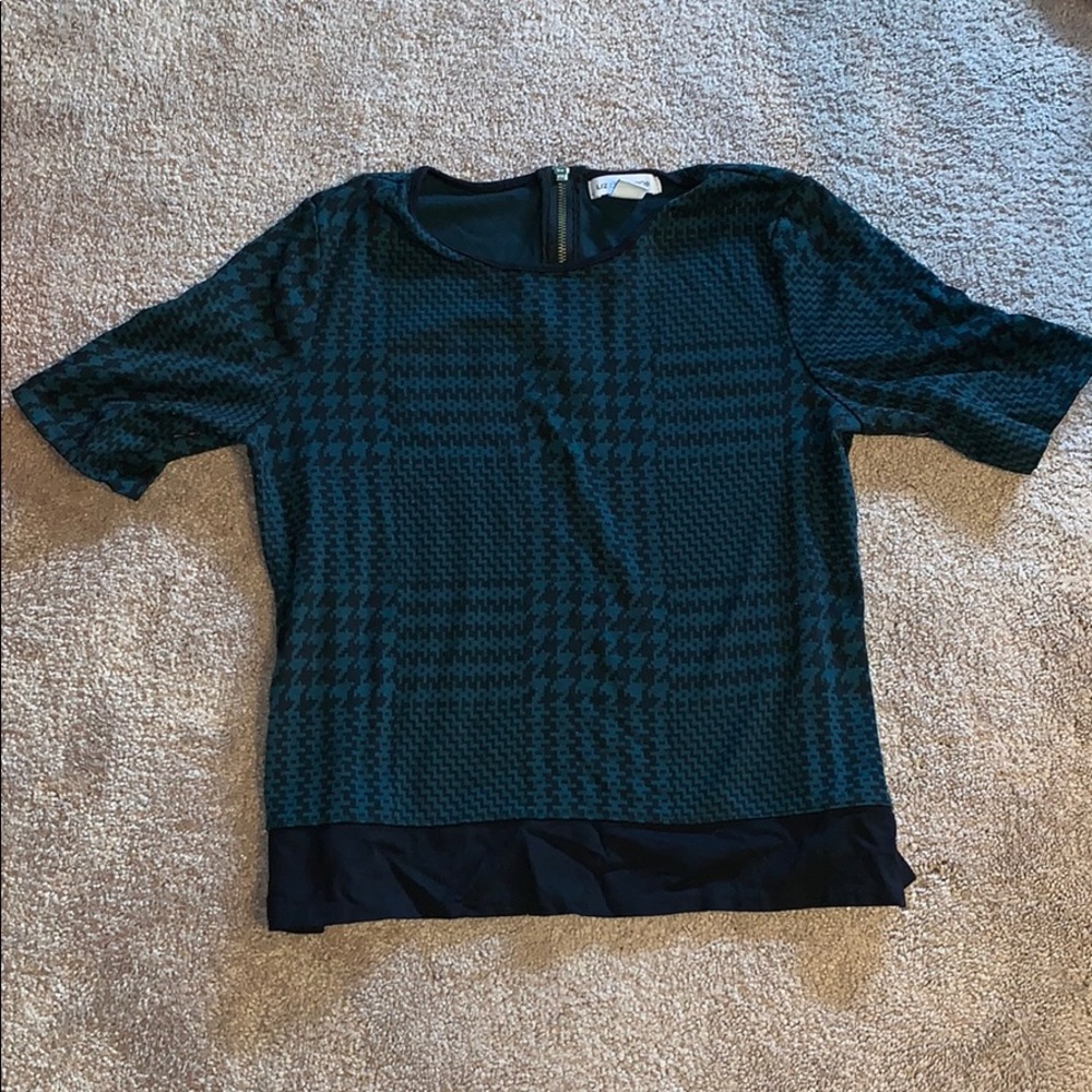 Liz Clairborne Crop Pattern Tee